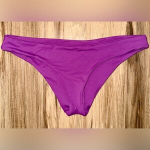 EUC 𝐋𝐒𝐩𝐚𝐜𝐞 𝑟𝑒𝑣𝑒𝑟𝑠𝑖𝑏𝑙𝑒 𝑏𝑖𝑘𝑖𝑛𝑖 𝑏𝑜𝑡𝑡𝑜𝑚𝑠